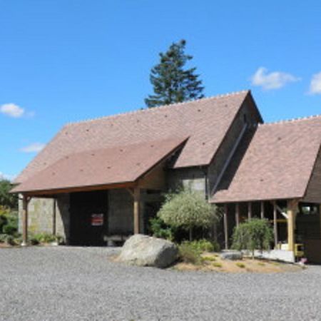 Sainte-Marguerite-de-CarrougesFerme Cidricole Hugues Desfrieches住宿加早餐旅馆 外观 照片