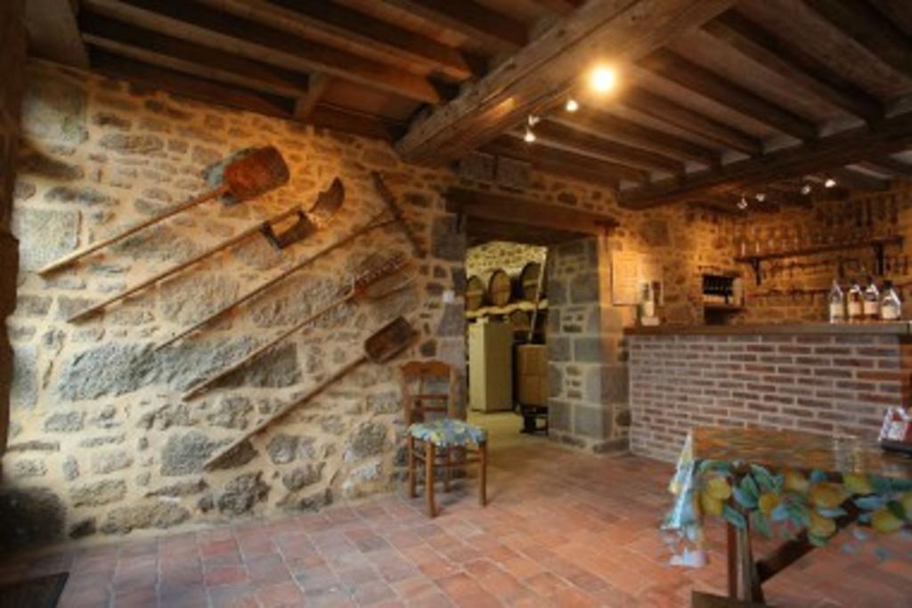 Sainte-Marguerite-de-CarrougesFerme Cidricole Hugues Desfrieches住宿加早餐旅馆 外观 照片